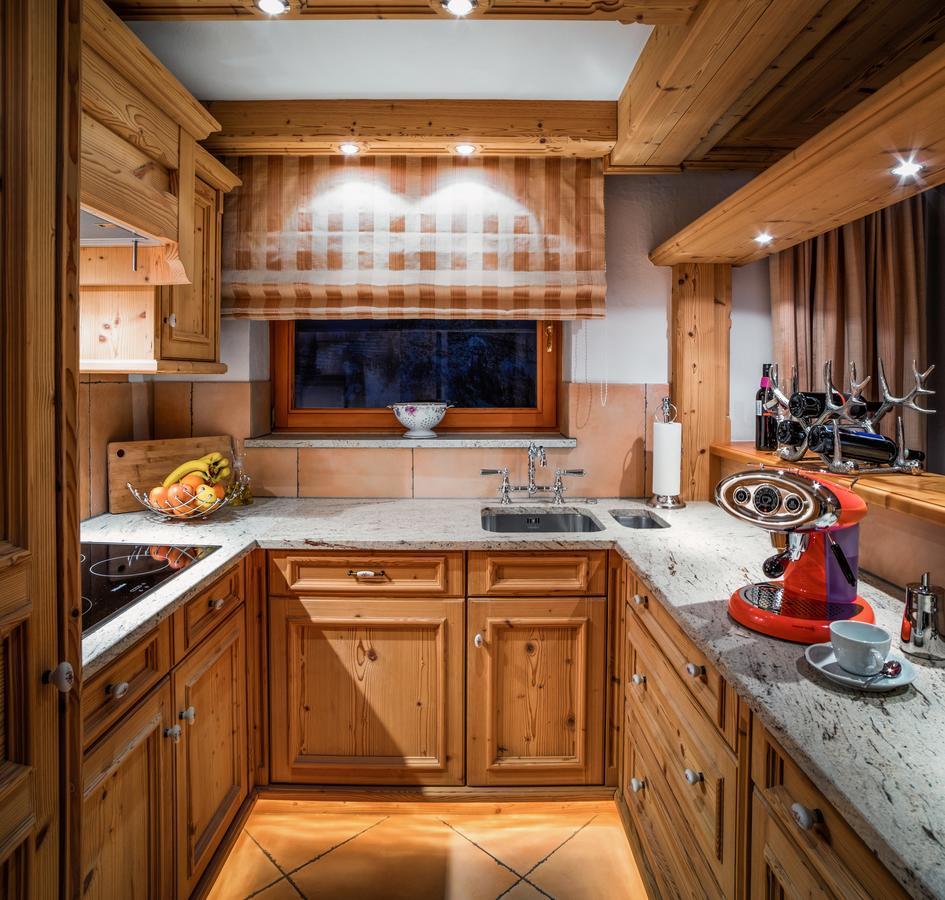 Chalet Verwall Luxury Apartments Lech Zimmer foto
